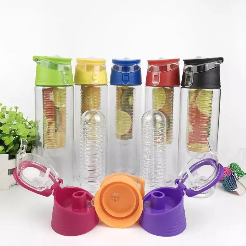 bouteille infuseur de fruits sans paille